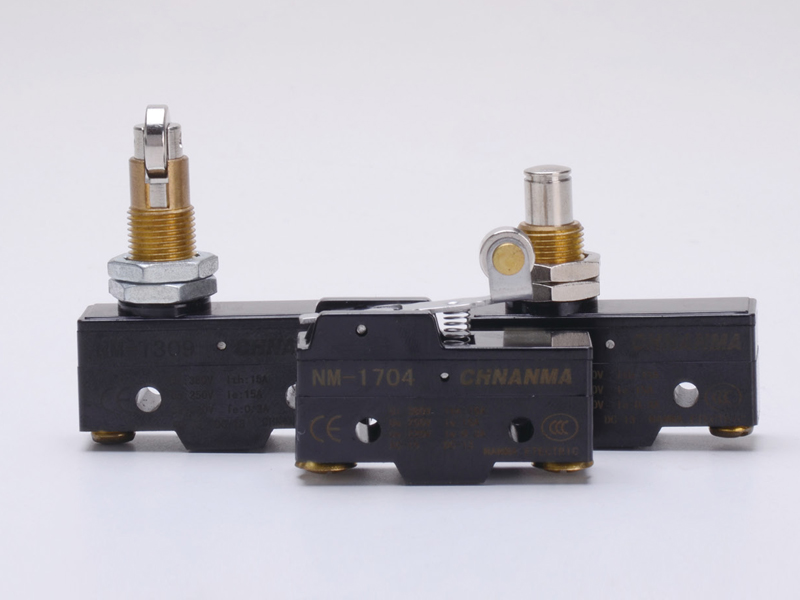 NM臥式微動開關(guān)